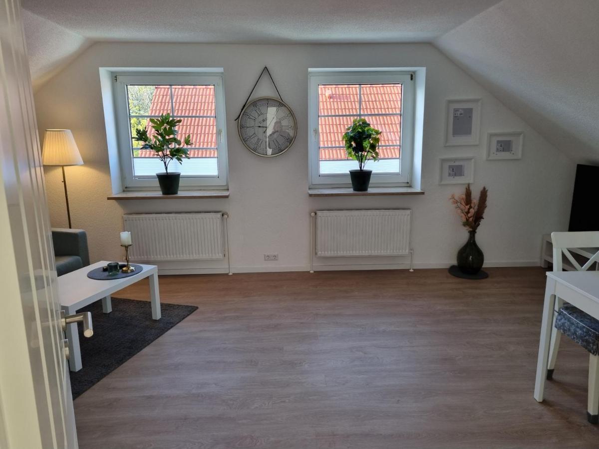 Ferienwohnungen Springer In Schoenefeld Ot Grossziethen Div Apartments Fuer Bis Zu 6 Personen Schönefeld Exterior foto