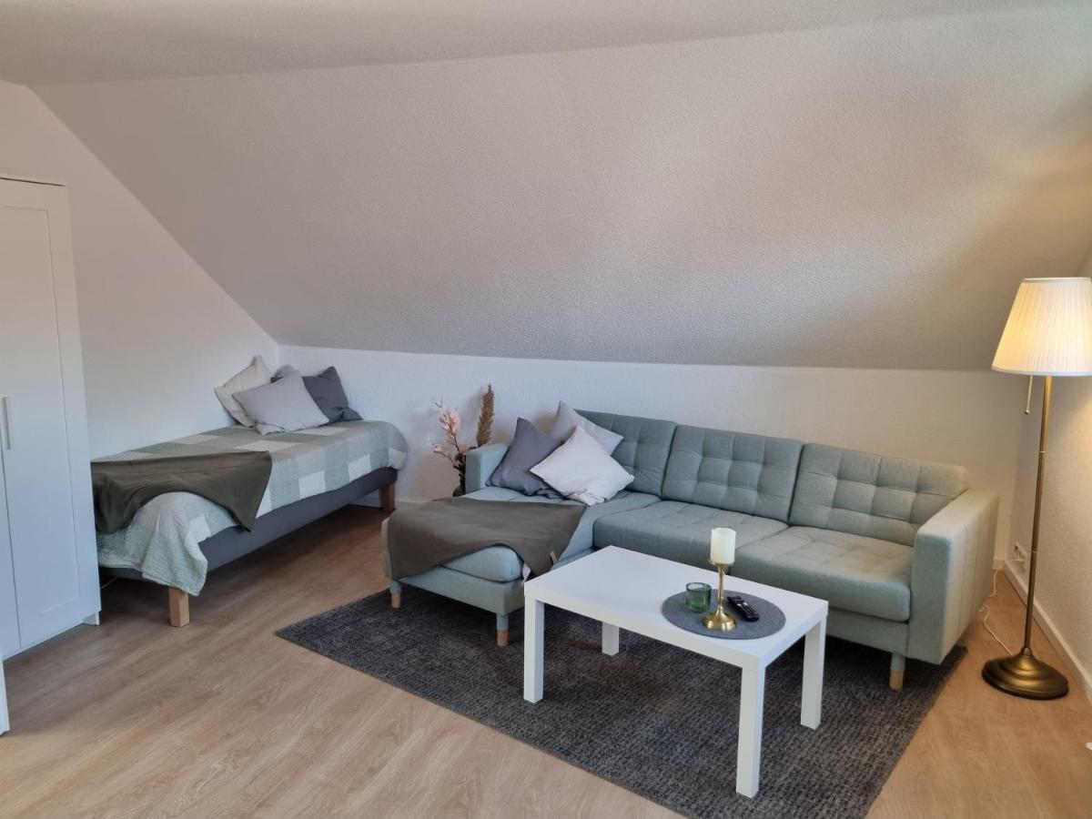 Ferienwohnungen Springer In Schoenefeld Ot Grossziethen Div Apartments Fuer Bis Zu 6 Personen Schönefeld Exterior foto