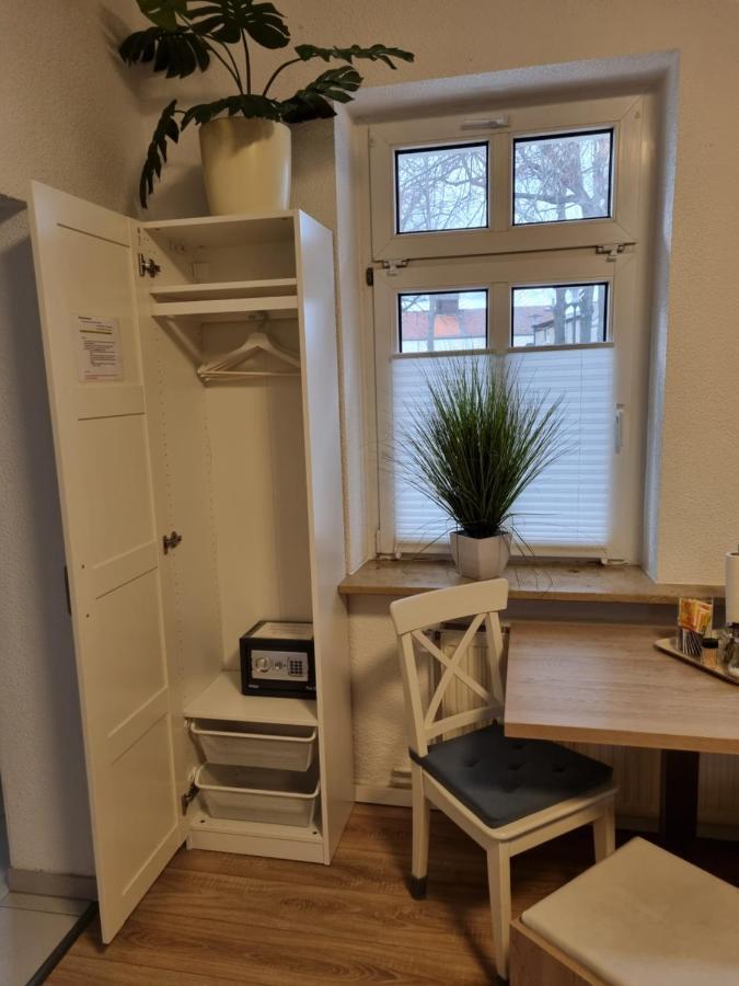 Ferienwohnungen Springer In Schoenefeld Ot Grossziethen Div Apartments Fuer Bis Zu 6 Personen Schönefeld Exterior foto