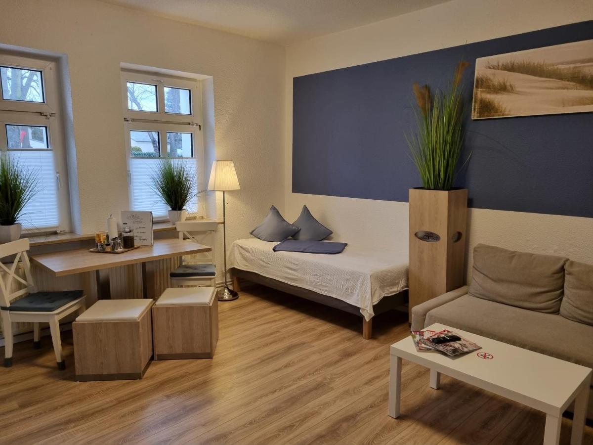 Ferienwohnungen Springer In Schoenefeld Ot Grossziethen Div Apartments Fuer Bis Zu 6 Personen Schönefeld Exterior foto
