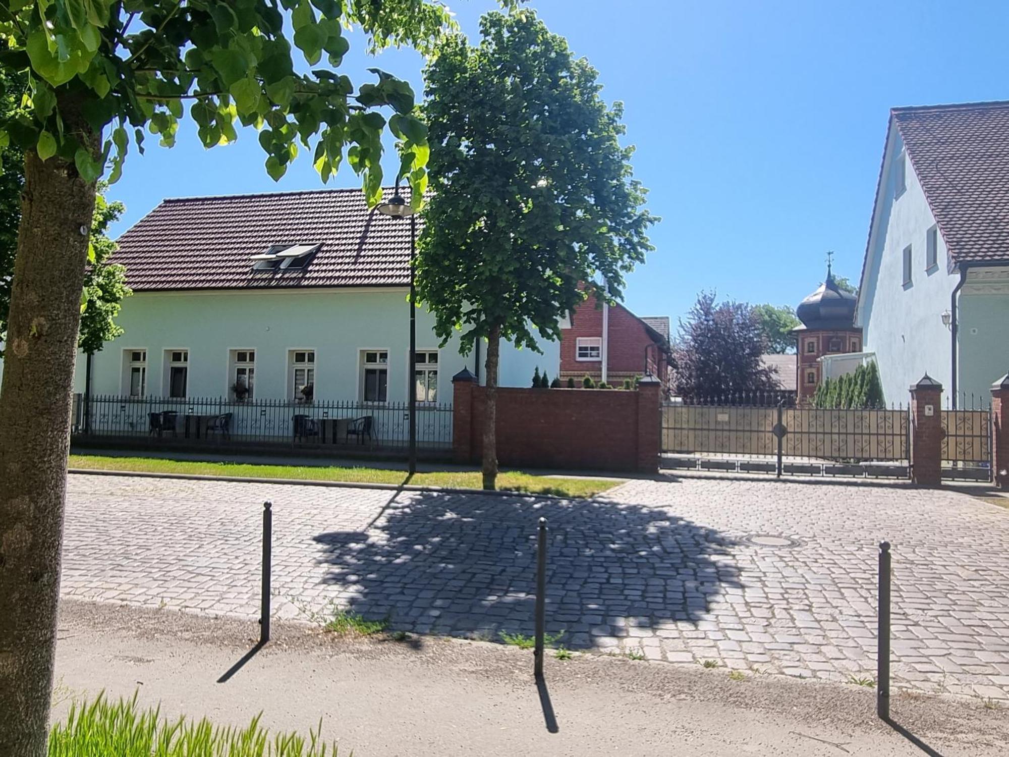 Ferienwohnungen Springer In Schoenefeld Ot Grossziethen Div Apartments Fuer Bis Zu 6 Personen Schönefeld Exterior foto